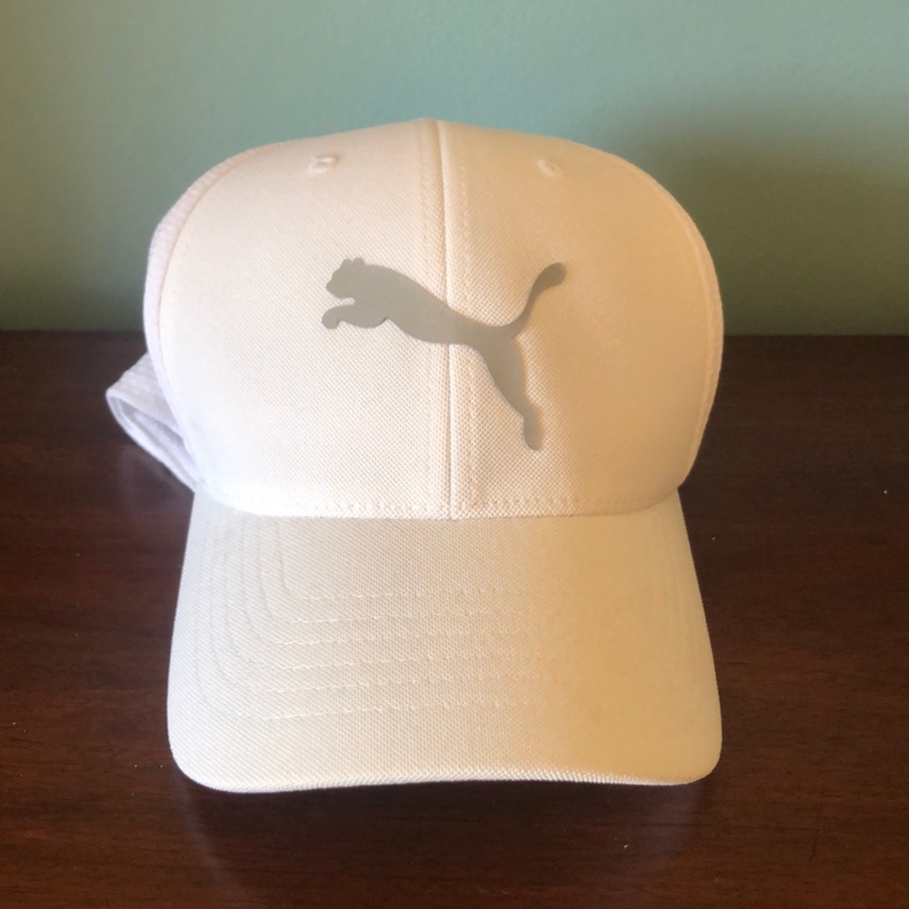Men’s PUMA flex fit white baseball hat (L/XL)